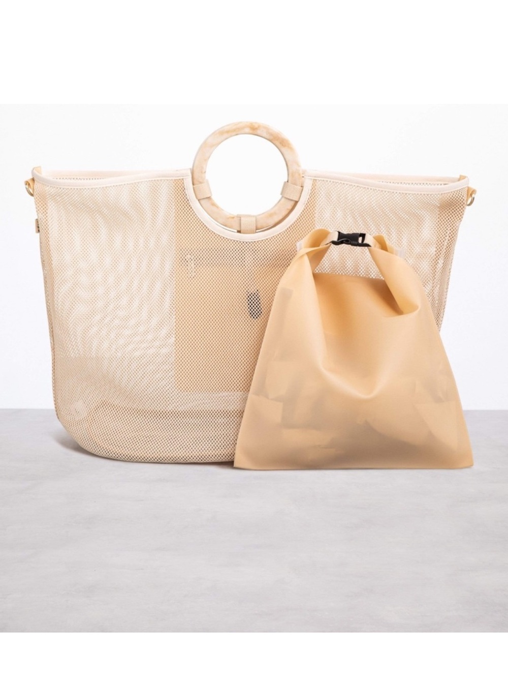 BEIS Mesh Beach Bag Tote with Detachable Shoulder Strap and Pouch